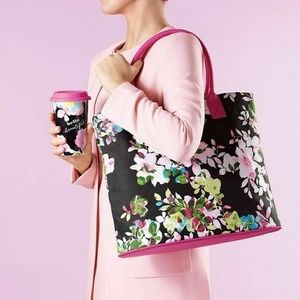 Avon Bags - Avon full bloom canvas tote bag Avon Bags - Avon full bloom canvas tote bag